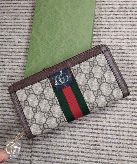 gucci 長銀 包 女